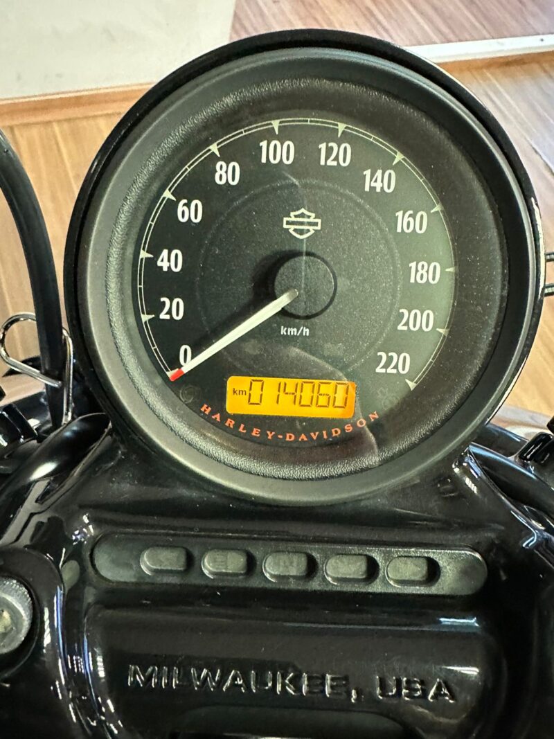 2017 xl 1200